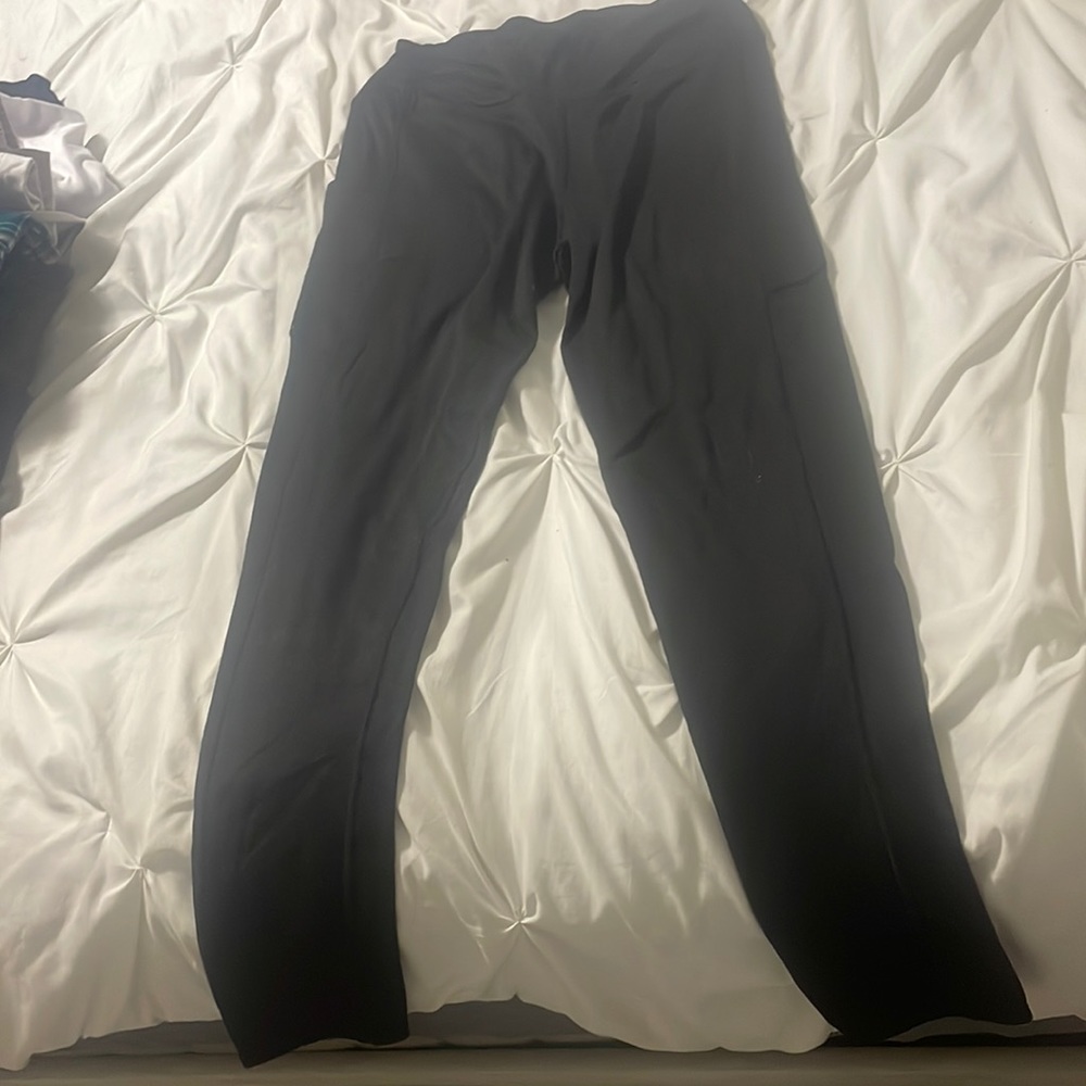 black leggings